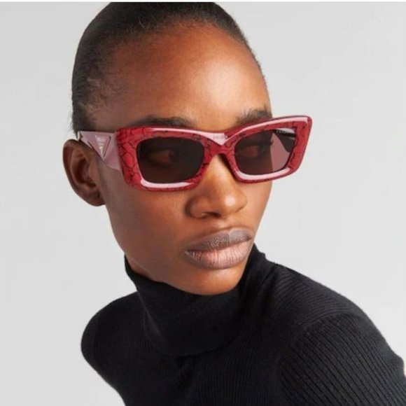 NEW Prada PR13ZS 15D08S Etruscan Marble Red Violet Cat Eye Unisex Sunglasses - Picture 10 of 13